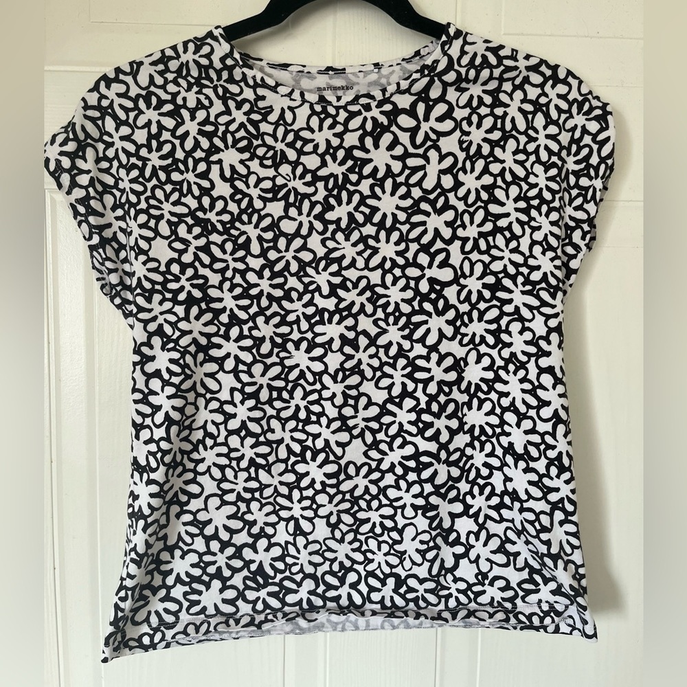 Marimekko Uniqlo flower Print t-shirt